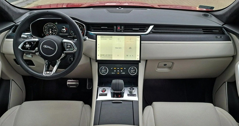 Jaguar F-Pace cena 329000 przebieg: 12000, rok produkcji 2022 z Supraśl małe 781